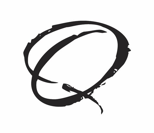 Q Restaurant Logo