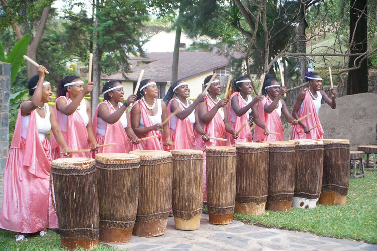 The+Women+Drummers+of+Rwanda
