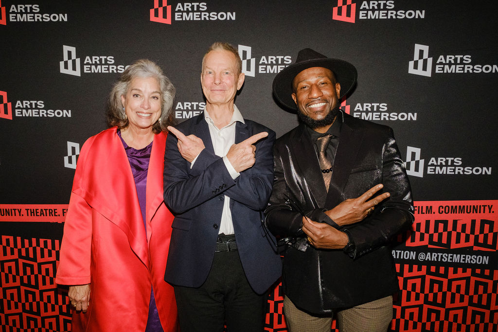 Bill Irwin posing with Toki Wright