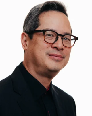 🎥📖 Join us for a special author talk THIS FRIDAY with Jeff Chang on his newest book about Bruce Lee: Water Mirror Echo. There will be an excerpt of the film Be Water and a signing with Chang, an American Book Award winner, following the talk. ⁠
⁠
🎟️ https://bit.ly/459V9Ur