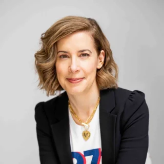 Meet our panelists for The Point: Shakespeare’s Radical Stage! These scholars, actors, professors and historians will examine how Shakespeare has influenced movements of liberation and justice throughout history. Tickets are FREE w/ RSVP!⁠
⁠
FEB 26 @ 6:30 PM⁠
⁠
🎟️ at the link in our bio!⁠
⁠
Panelists: ⁠
Christine Hamel⁠
Erika Boeckeler⁠
Adele Lee⁠
Carla Della Gatta