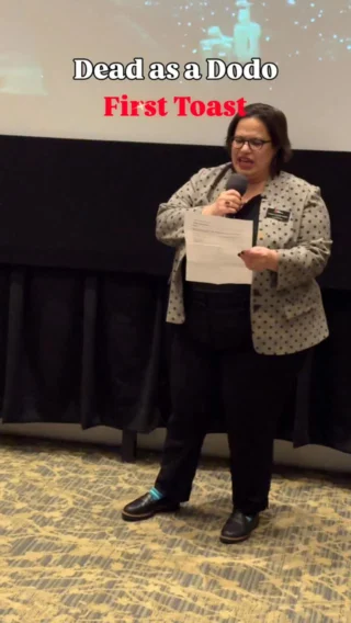 Sights & sounds from the Dead as a Dodo First Toast!

#BosArts #bostontheatre #puppetry