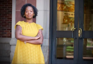 Meet the panelists for The Point: Theater of Stories and Songs: Aja Burrell Wood, Lizzy Cooper Davis and Beyazmin Jiménez!⁠
⁠
Burrell Wood is the managing director for Berklee’s Institute of Jazz and Gender Justice and focuses on the intersections of race, gender, and performance⁠. Davis is an artist/scholar currently developing an applied theatre project with formerly incarcerated people in partnership with several organizations. Jiménez is an urban planner and archivist whose work lives at the intersection of justice, economic development, and community development.⁠
⁠
Tickets are FREE w/RSVP. MAR 26 at 6:30 PM⁠
⁠
🎟️ at the link in our bio!⁠
⁠
#BosArts #Revolution250 #BostonEvents