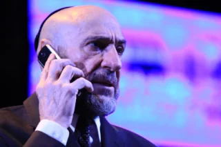 In April of our inaugural season, F. Murray Abraham came to town in the Merchant of Venice. ⁠
⁠
Learn more about the show at the link in our bio!⁠
⁠
#BosArts #BostonTheater